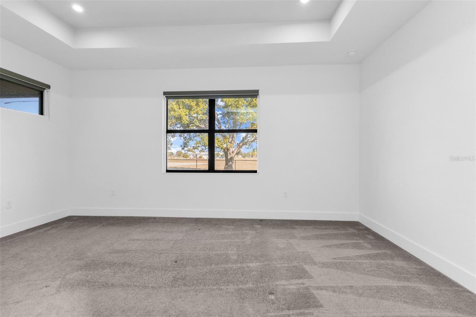 PUNTA GORDA ISLES SEC 16 - Residential