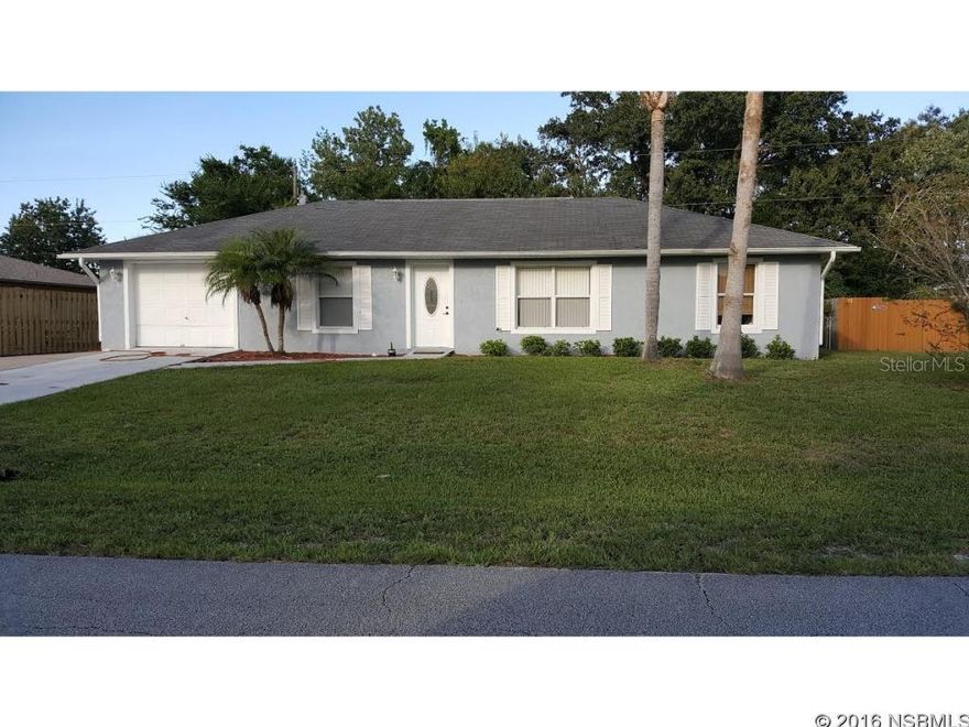 Simon Roper Home. Split Plan with a private backyard. Seller to give a $750.00 credit towards flooring in the Master Bedroom. New a/c 2015 Owner is getting bids for a new roof to be installed by 10/2016Measurements are approximate and are not guaranteed ;Water: City