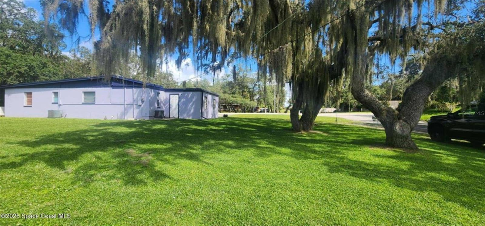 LAKE DRIVE TERRACE - Commercial Sale