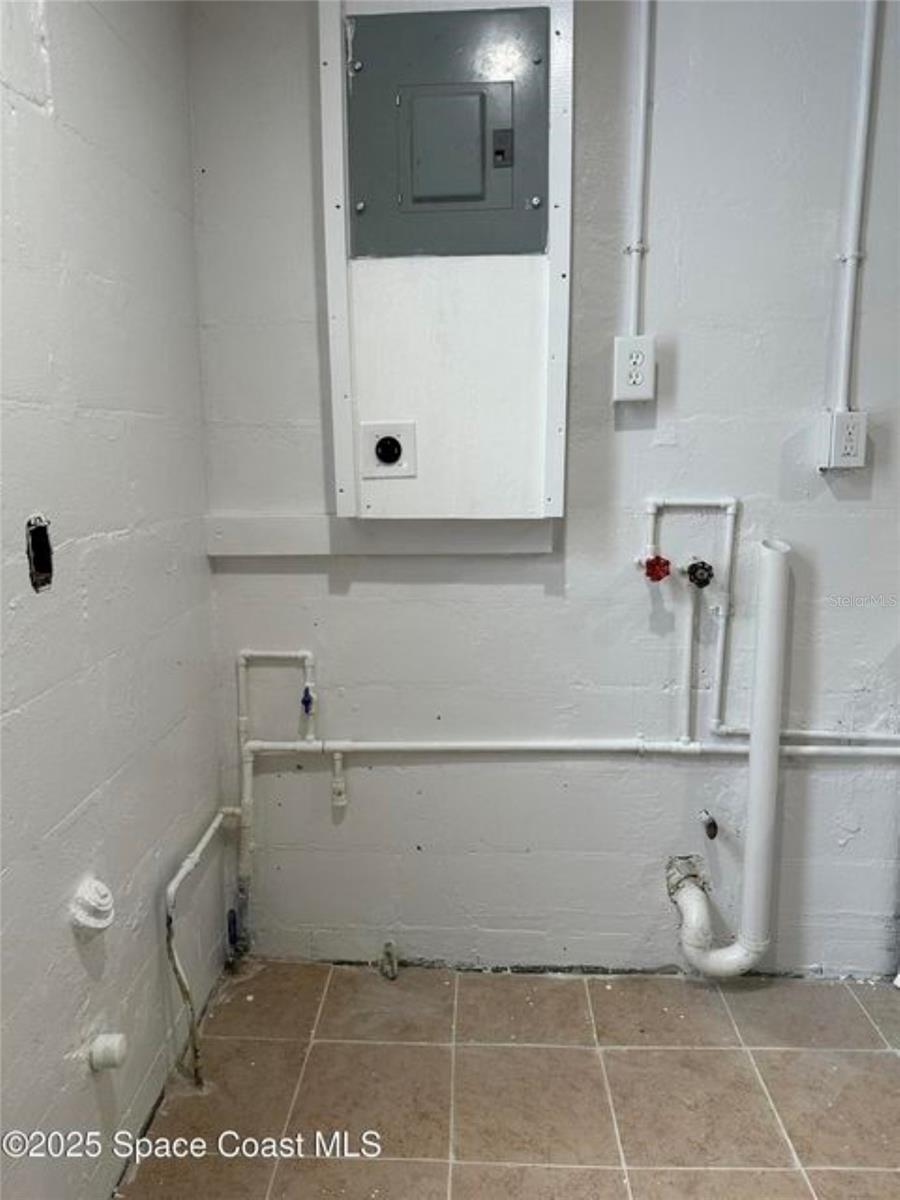 LAKE DRIVE TERRACE - Commercial Sale