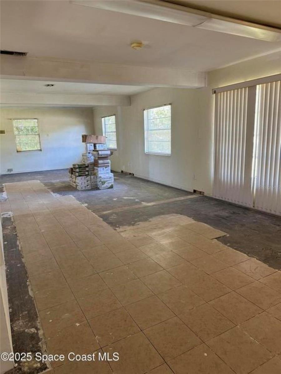 LAKE DRIVE TERRACE - Commercial Sale