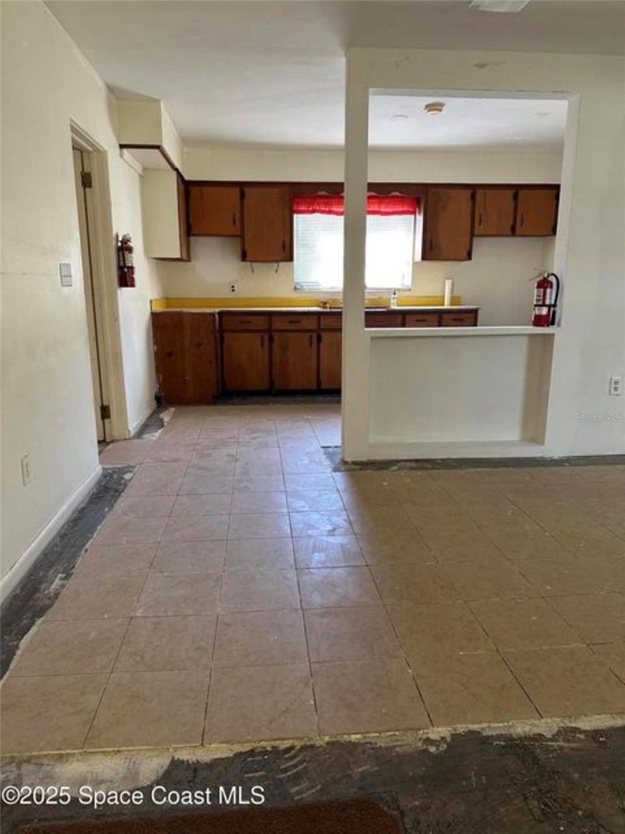 LAKE DRIVE TERRACE - Commercial Sale