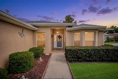Photo of 8327 SW 79th Circle, Ocala, FL 34476 (MLS # OM723136)