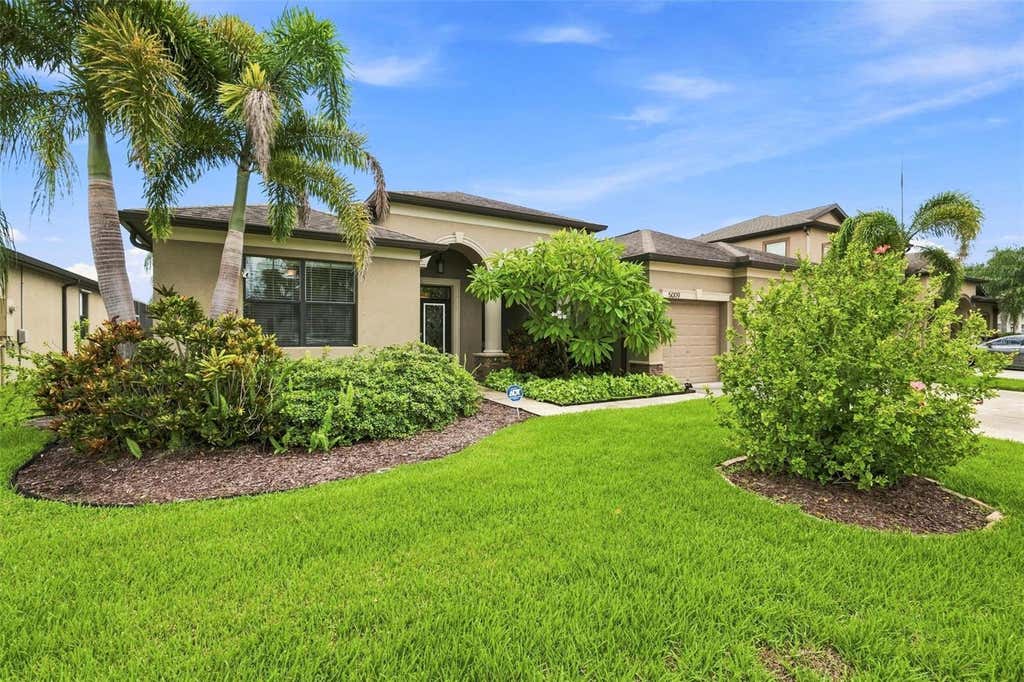 Photo of 5009 Jagged Cloud Drive, Wimauma, FL 33598 (MLS # TB8535701)