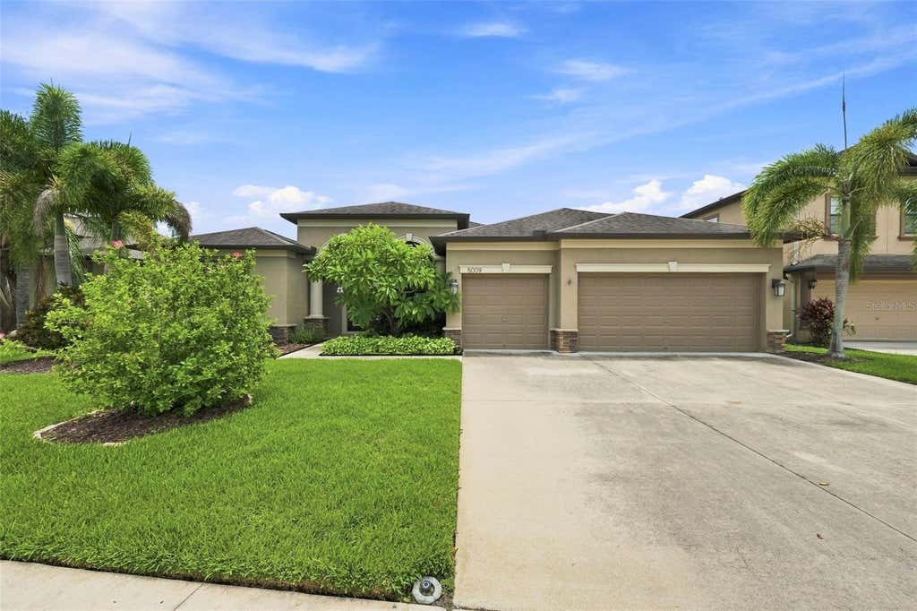 Photo of 5009 Jagged Cloud Drive, Wimauma, FL 33598 (MLS # TB8535701)