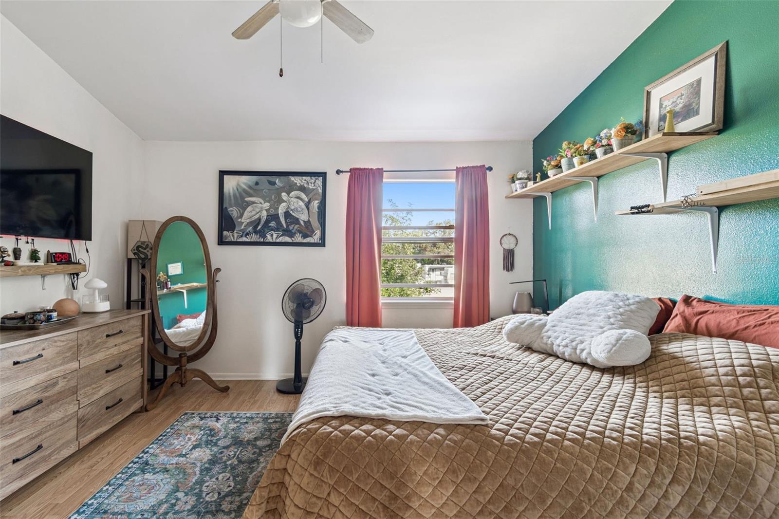 PINEBROOK ESTATES - Residential