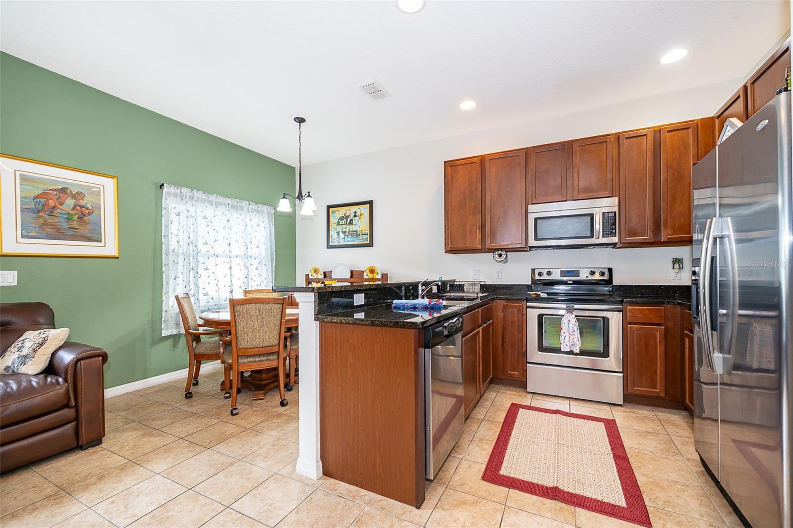 HERITAGE COMMONS - Residential