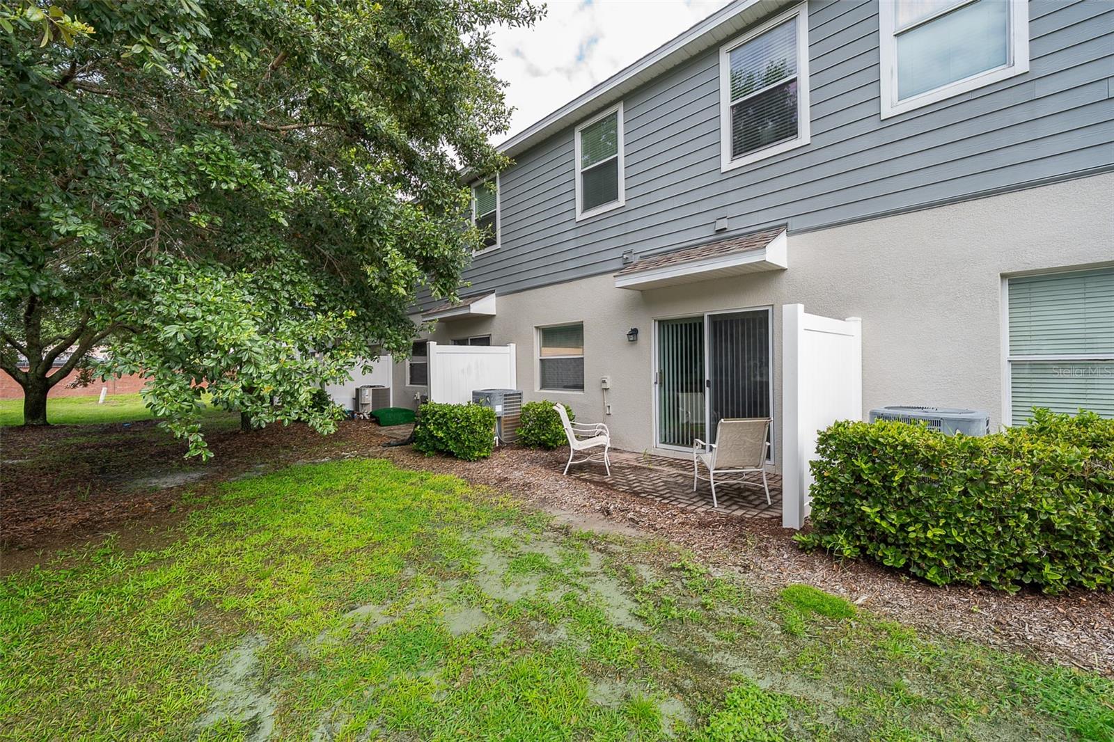 HERITAGE COMMONS - Residential