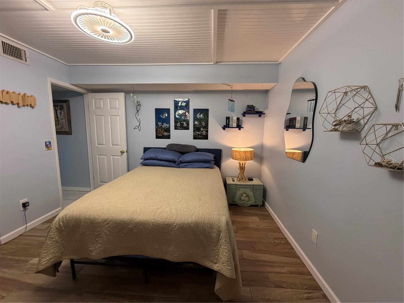 GULF SHORES CONDO - Residential