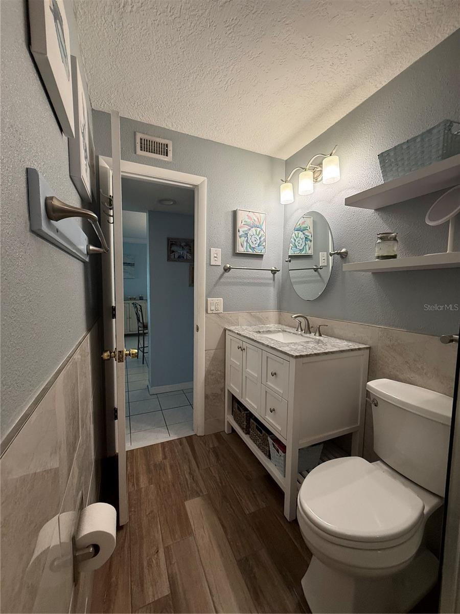 GULF SHORES CONDO - Residential