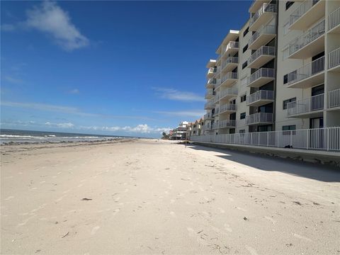 Photo of 18650 Gulf Blvd #316, Indian Shores, FL 33785 (MLS # TB8474687)