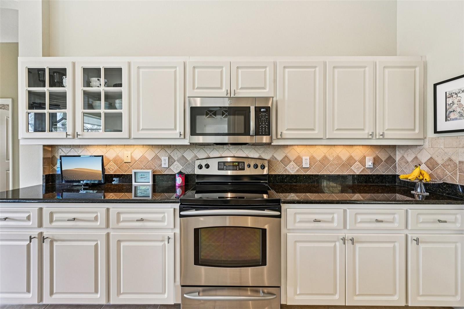 LAKES OF JACARANDA, - Residential