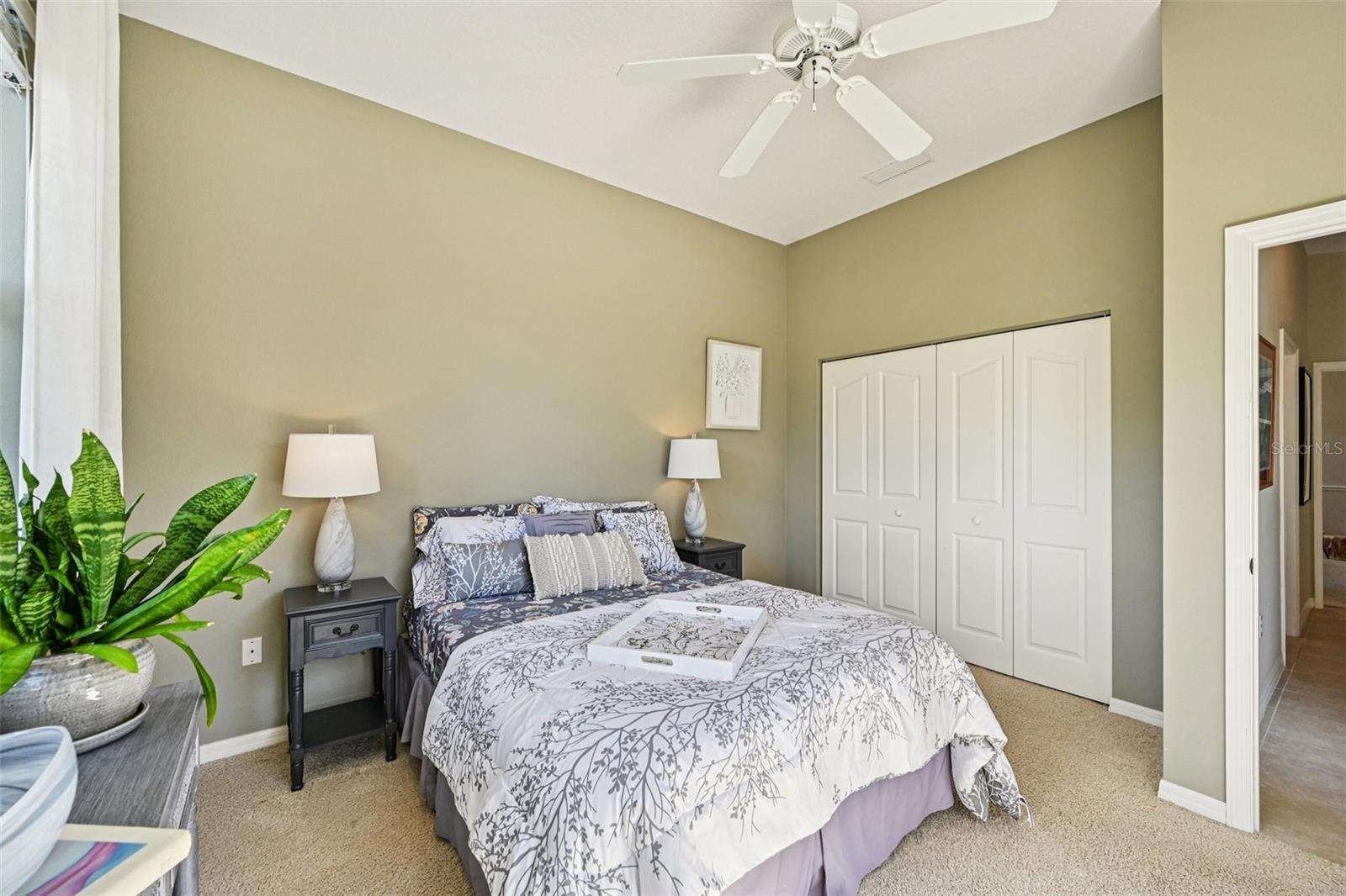 LAKES OF JACARANDA, - Residential