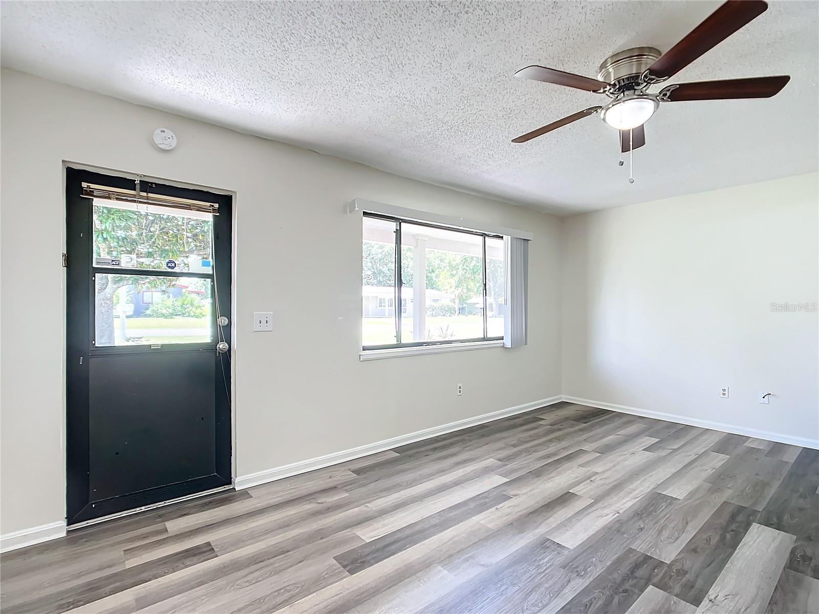 PINE RUN ESTATE - Residential