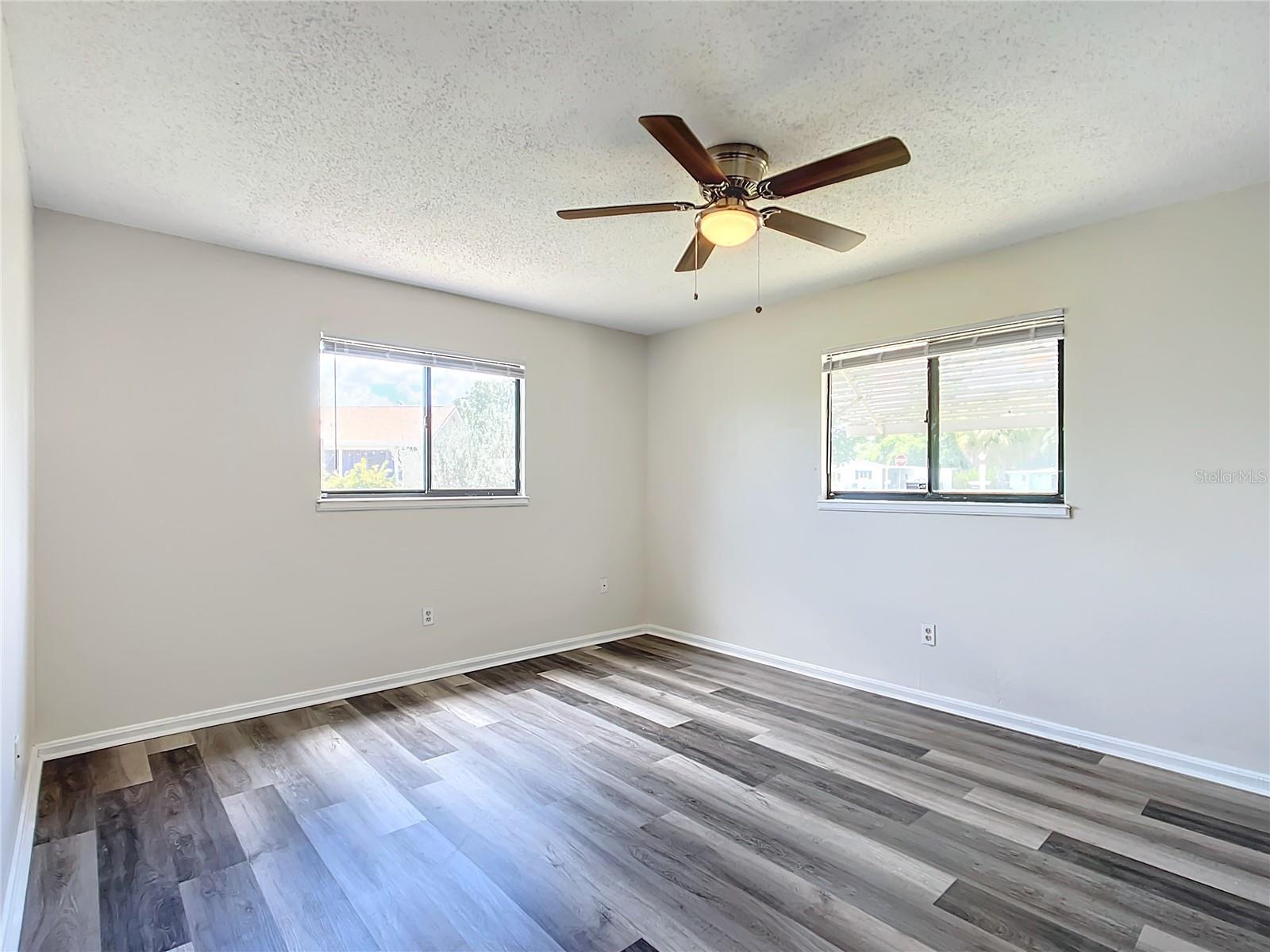 PINE RUN ESTATE - Residential