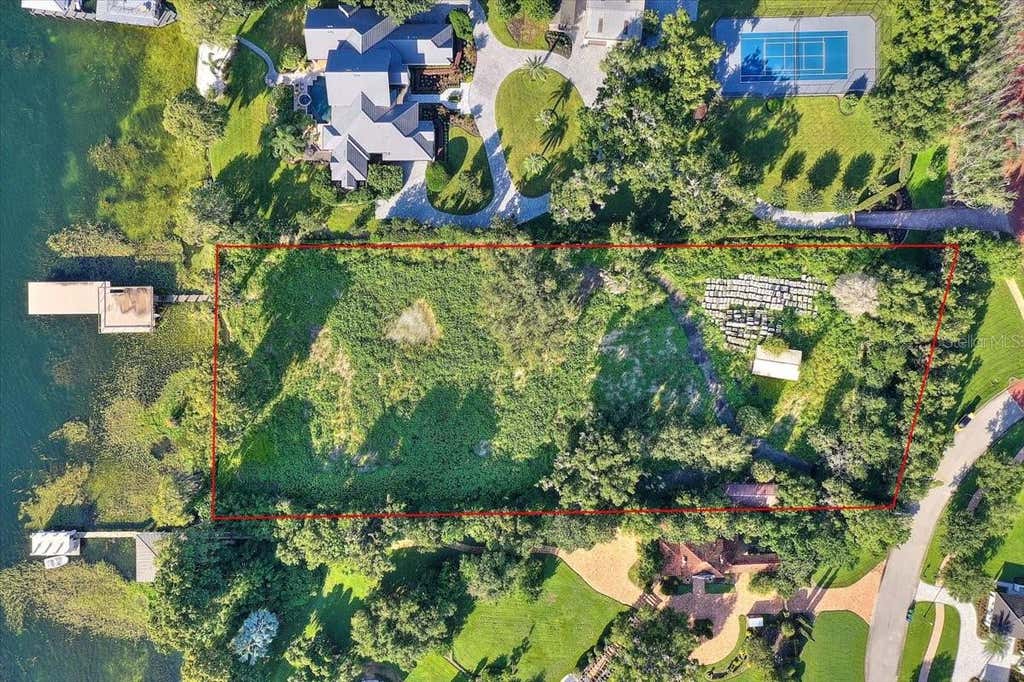 Photo of 12422 Park Ave, Windermere, FL 34786 (MLS # O6416090)