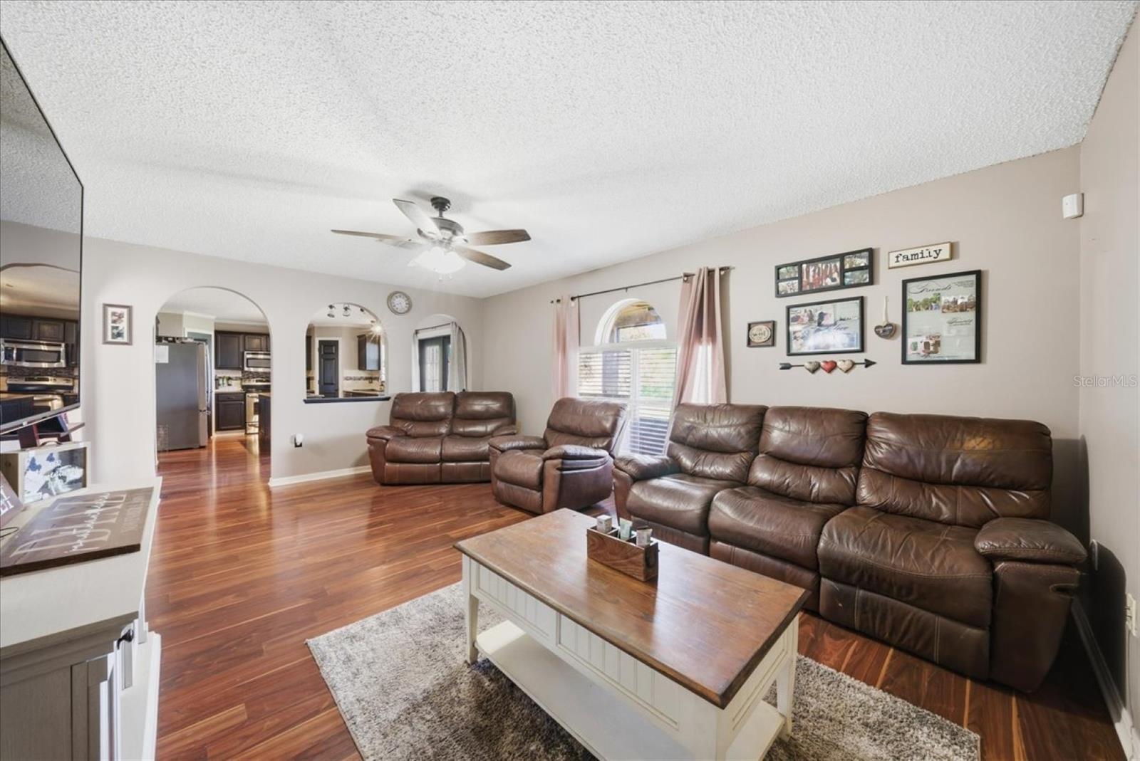 PLANTATION OAKS/BREVARD PH 3 - Residential
