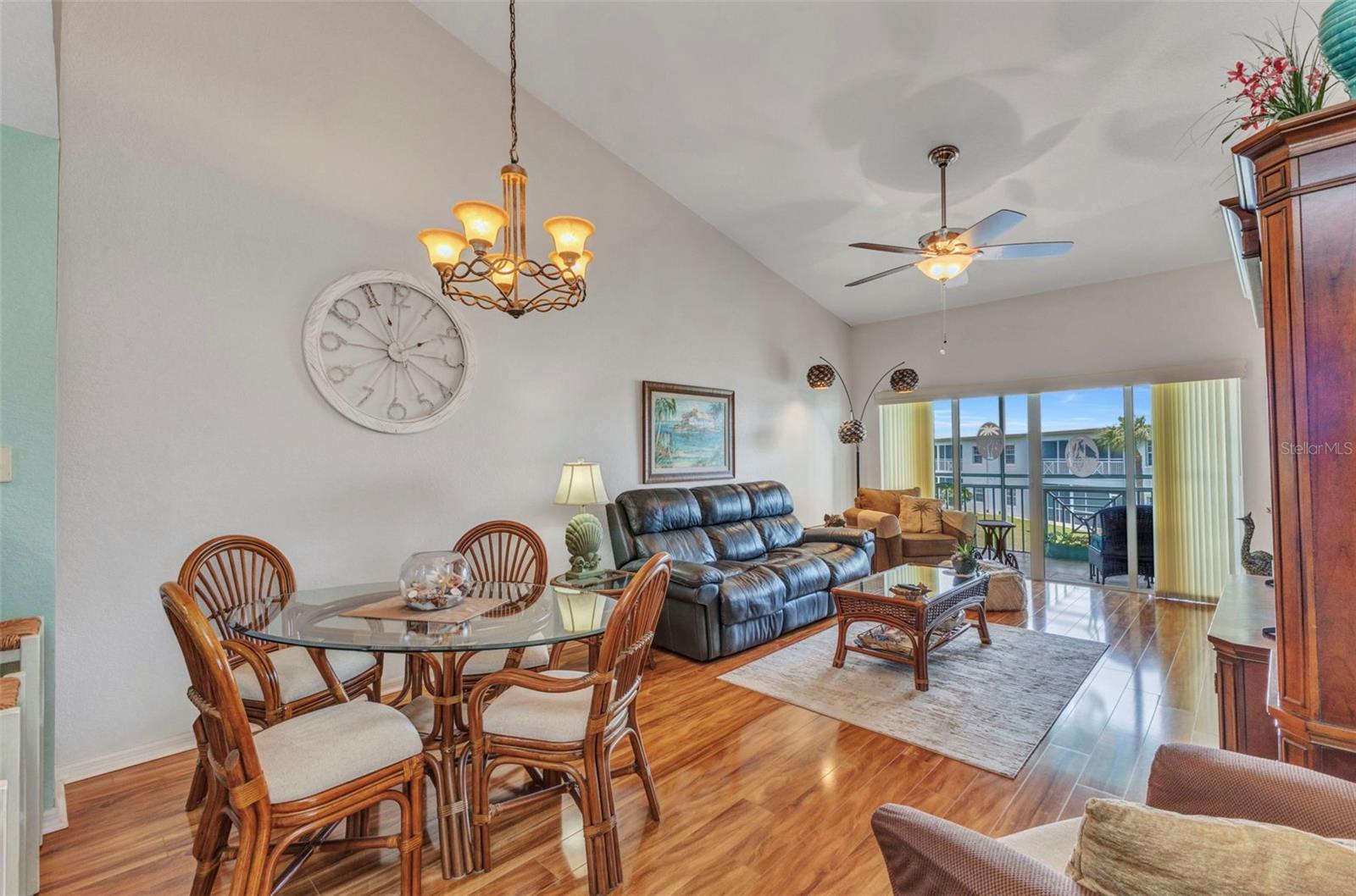 COLONY AT SABAL TRACE PH 01 - Residential