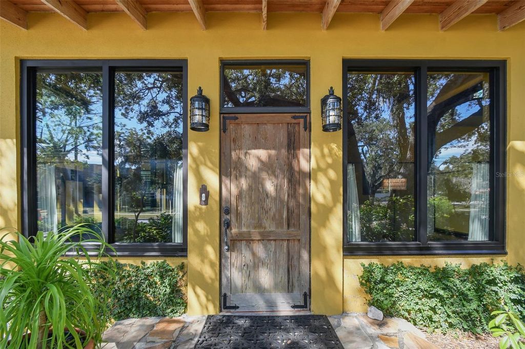 Photo of 266 Lyndhurst Street, Dunedin, FL 34698 (MLS # TB8435213)