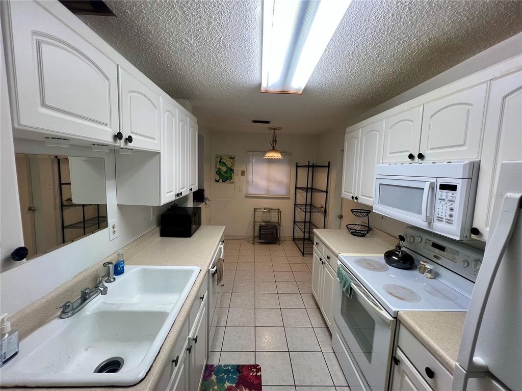 Photo of 5427 95th Terrace N, Pinellas Park, FL 33782 (MLS # TB8464000)