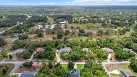 Tiny photo for 2900 W Lantana Drive, Beverly Hills, FL 34465 (MLS # TB8453436)