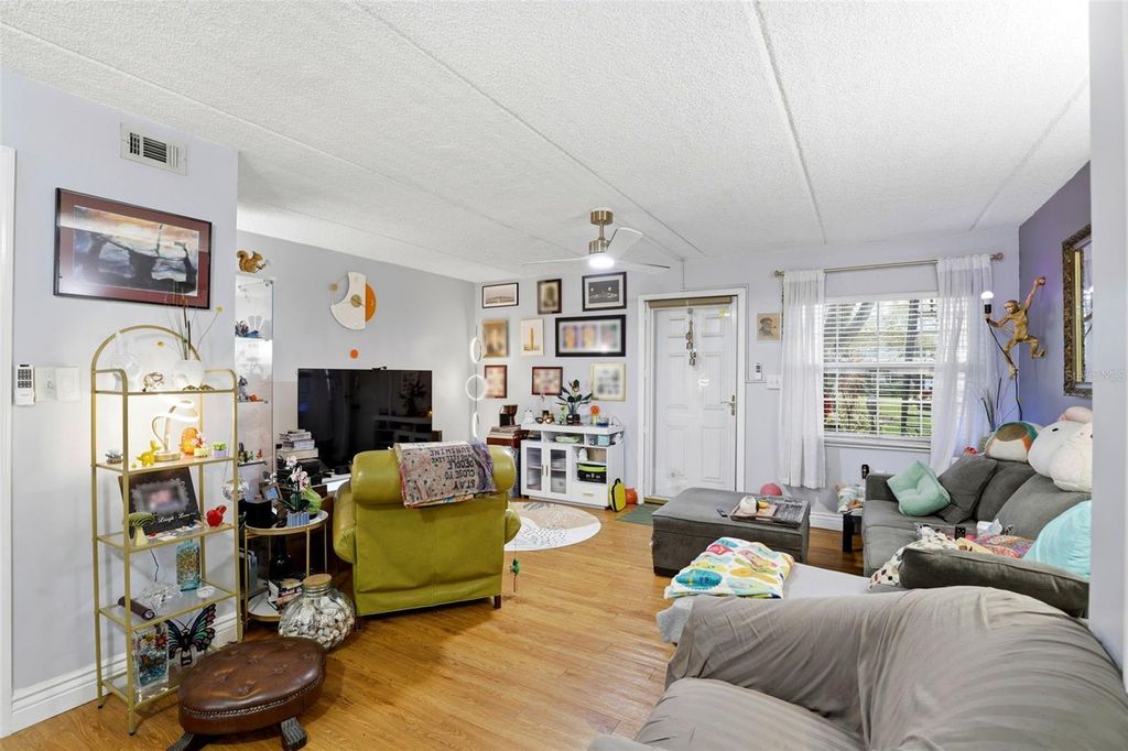 Photo of 525 Conway Road #70, Orlando, FL 32807 (MLS # O6368966)