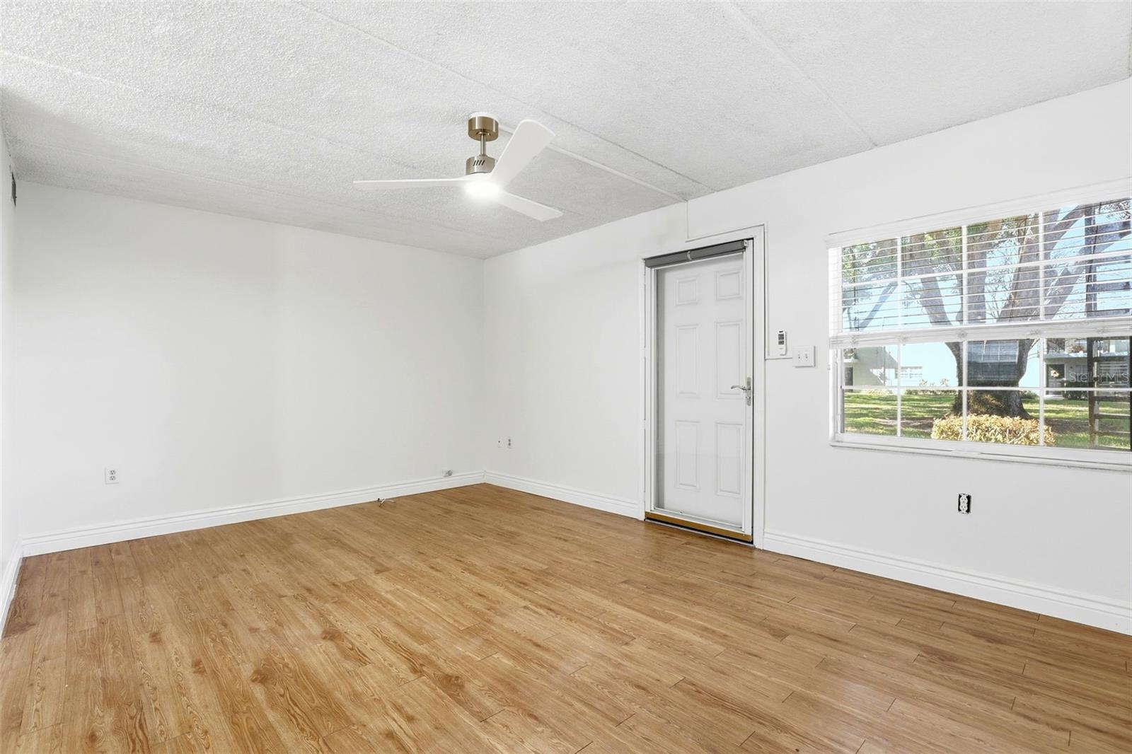 525 CONWAY ROAD 70