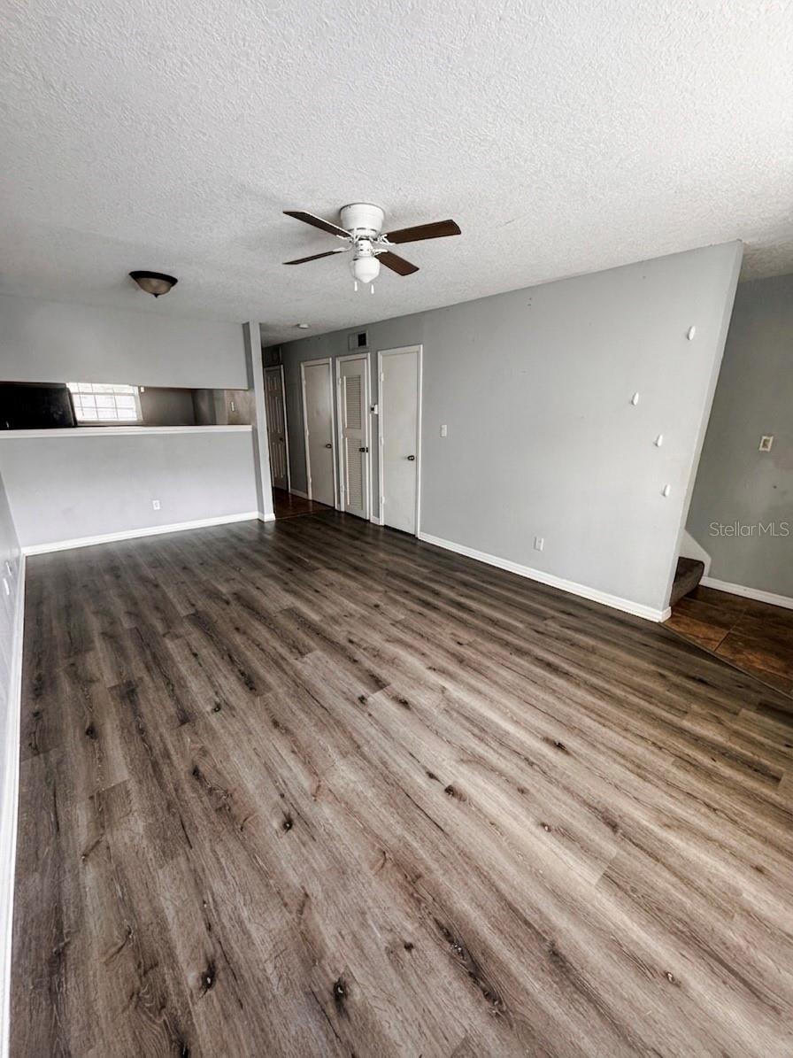 KENTWOOD PARK - Residential Lease