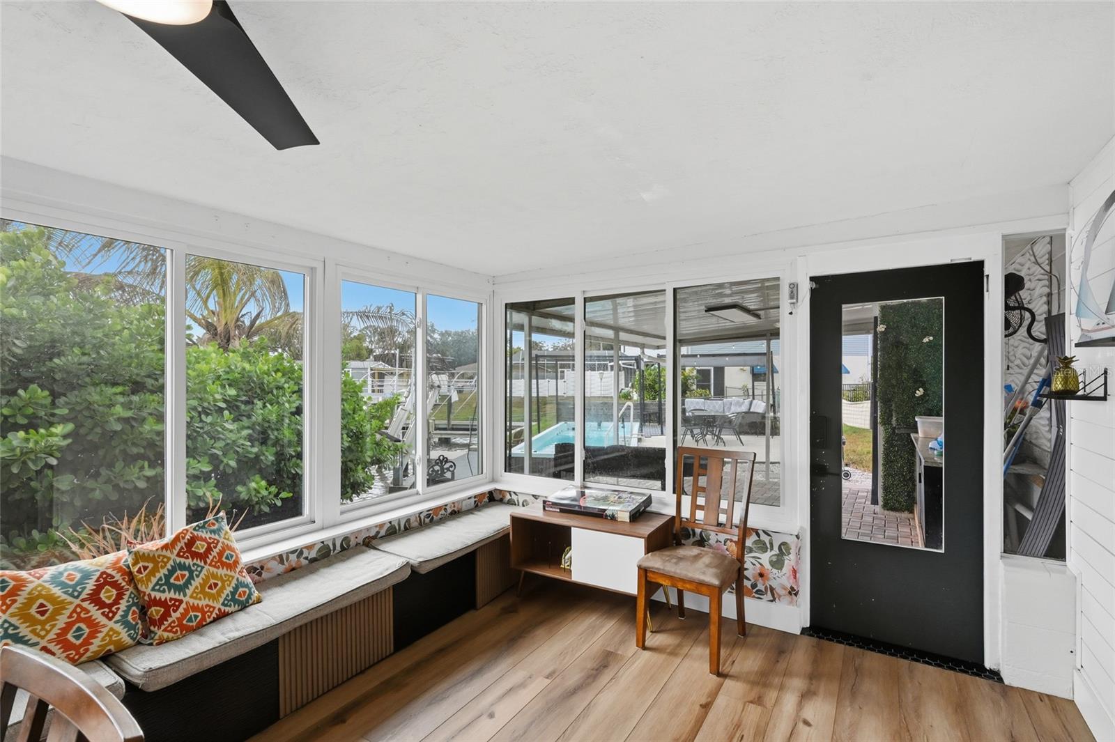 TROPICAL HARBOR SEC 2 - Residential