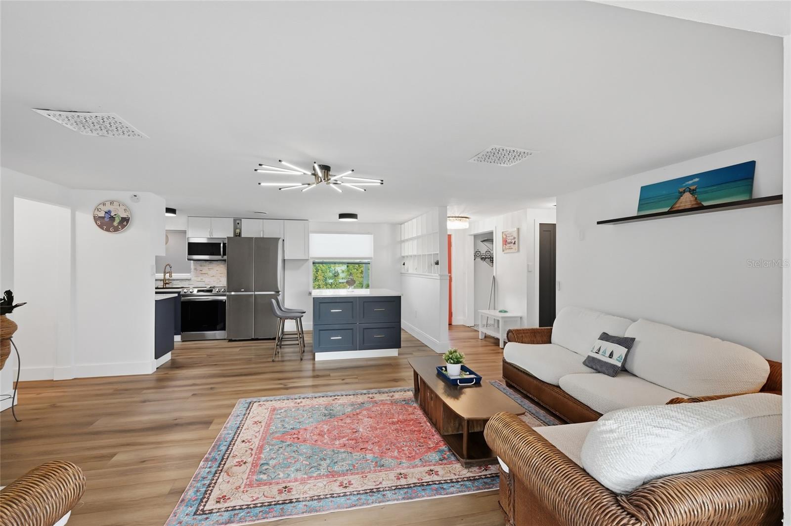 TROPICAL HARBOR SEC 2 - Residential