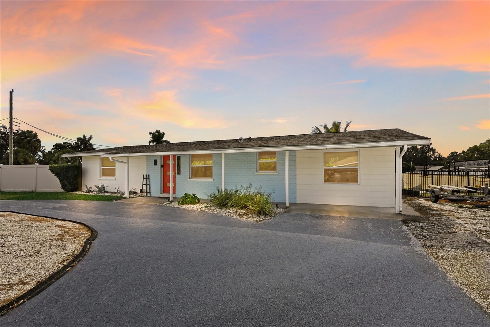 TROPICAL HARBOR SEC 2 - Residential