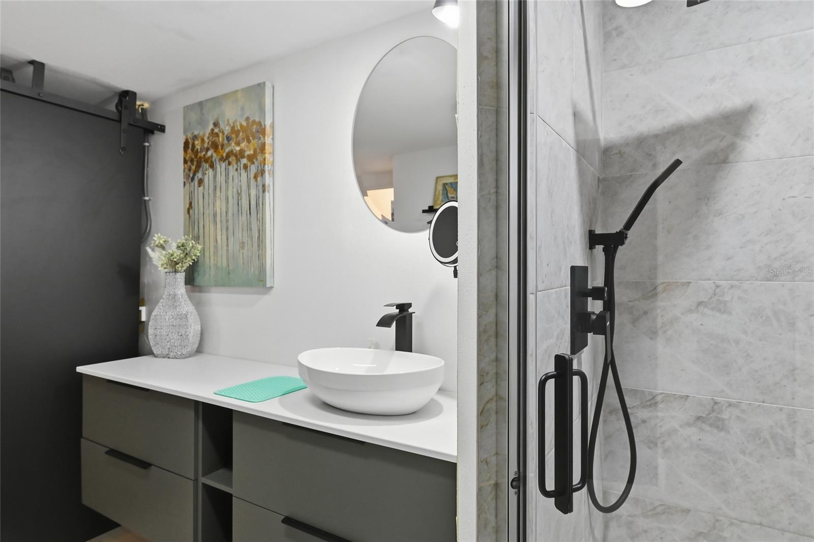 TROPICAL HARBOR SEC 2 - Residential