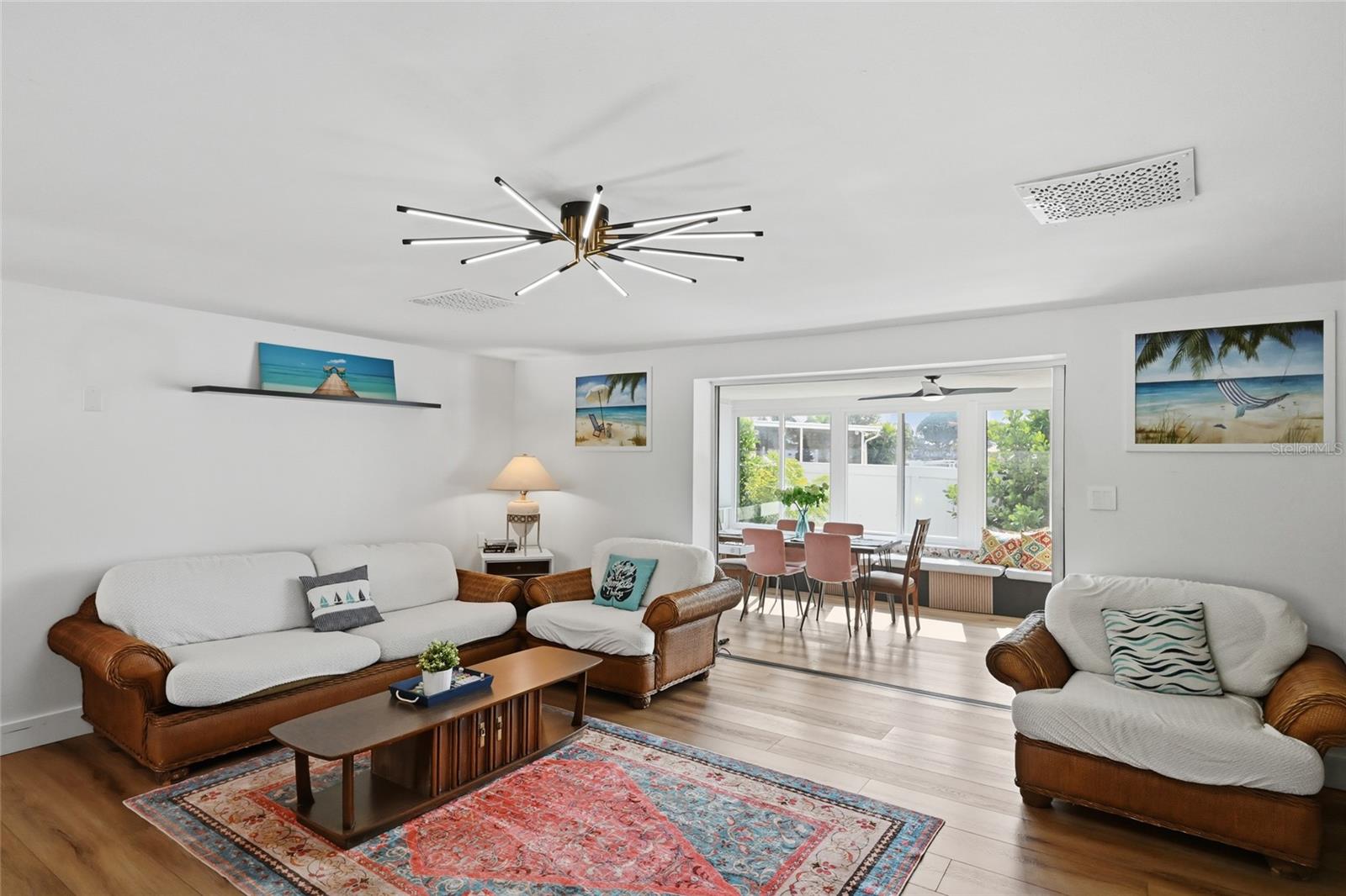 TROPICAL HARBOR SEC 2 - Residential