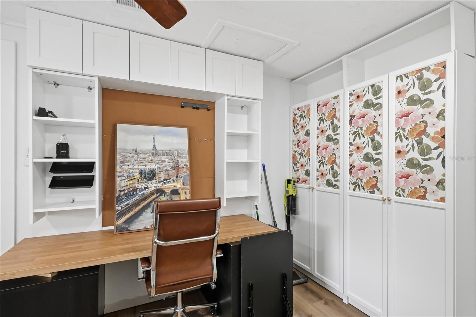 TROPICAL HARBOR SEC 2 - Residential