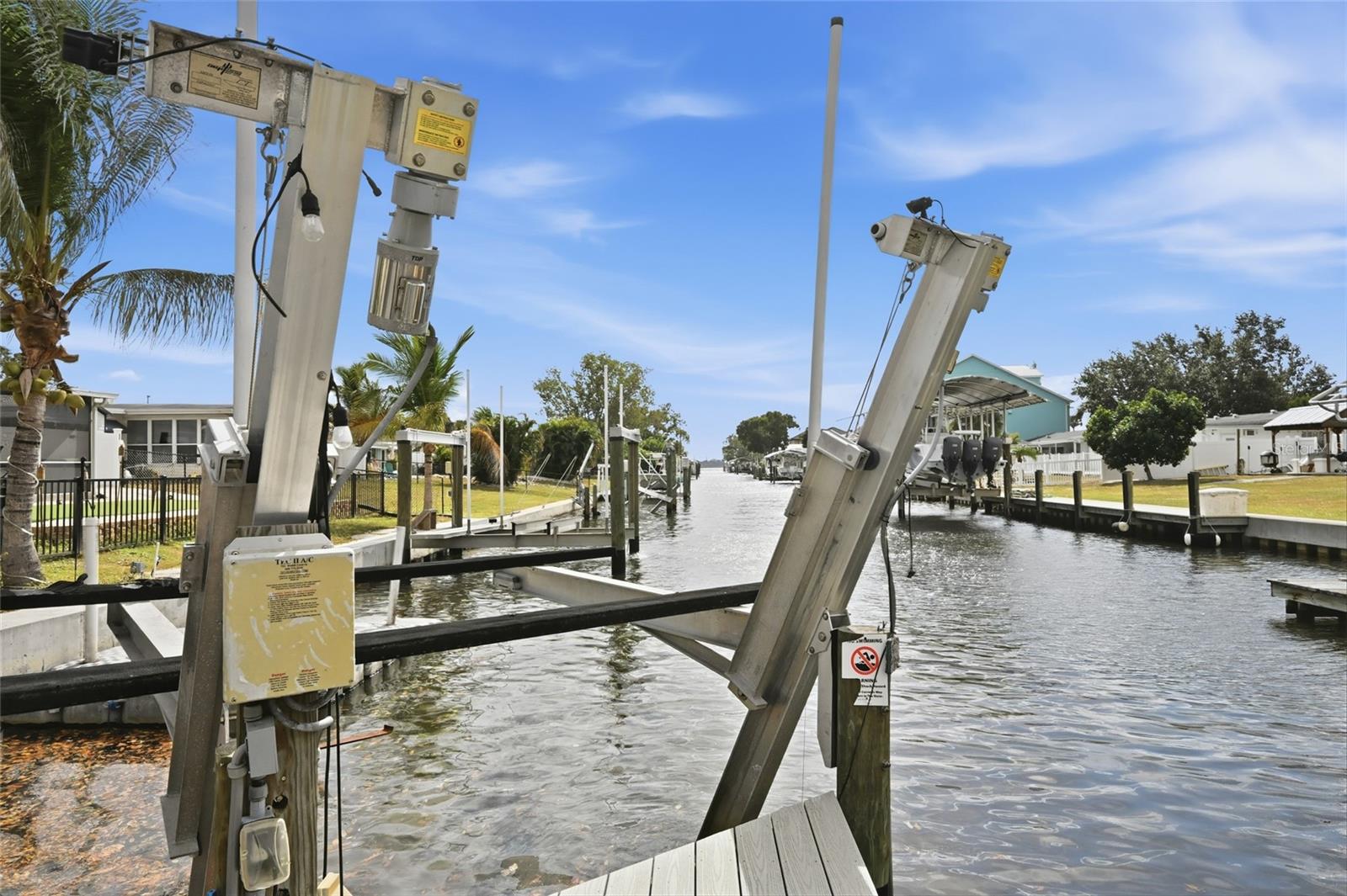 TROPICAL HARBOR SEC 2 - Residential