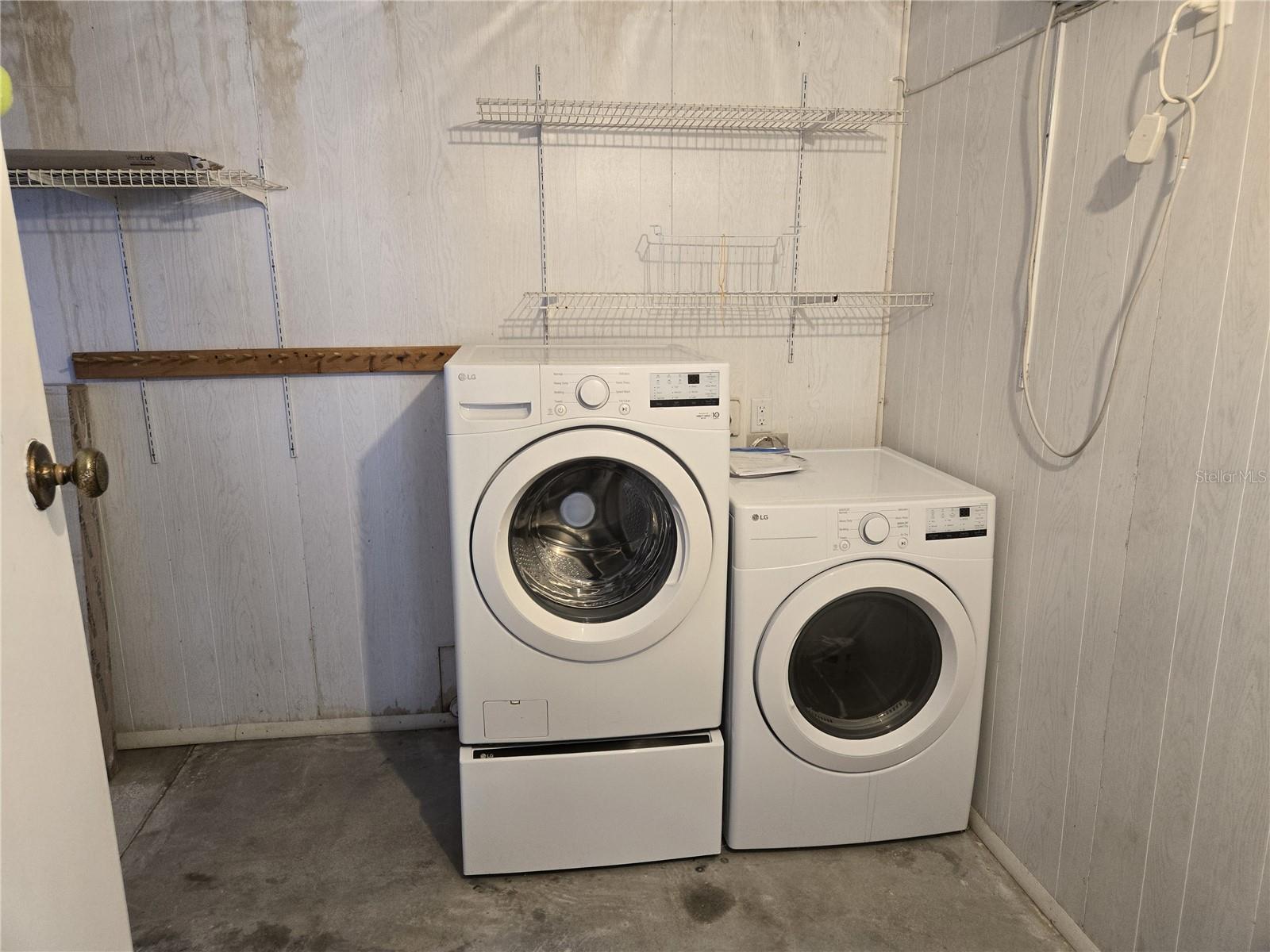 CITRUS RIDGE VILLAGE CONDO - Residential