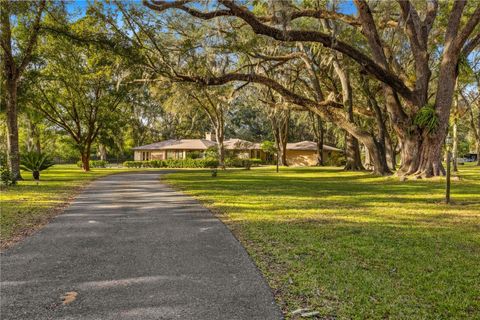 A home in ALACHUA