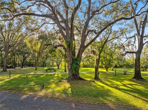 A home in ALACHUA