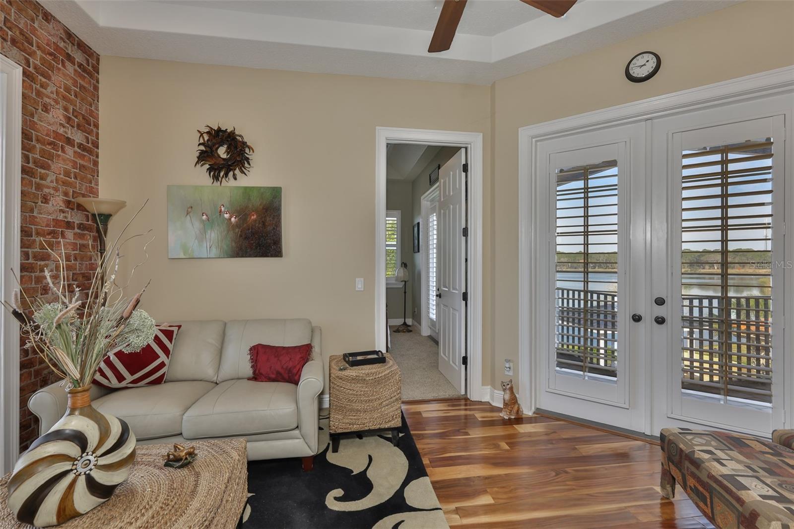 SWAN COVE - Residential