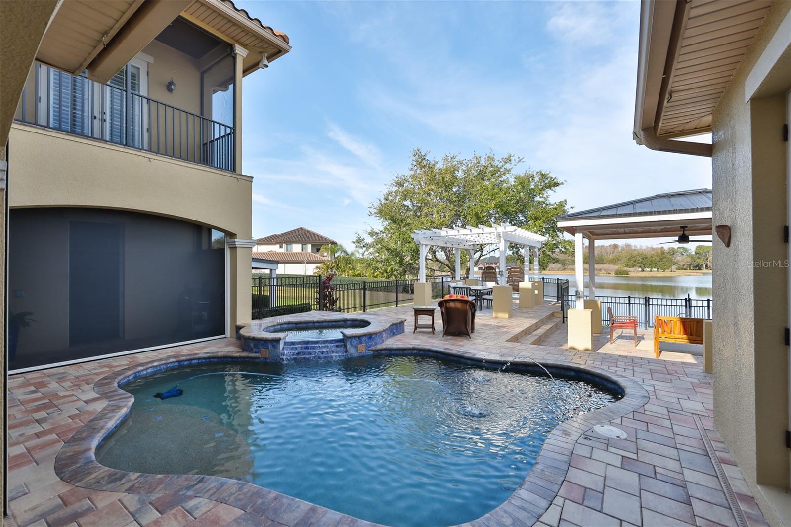 SWAN COVE - Residential