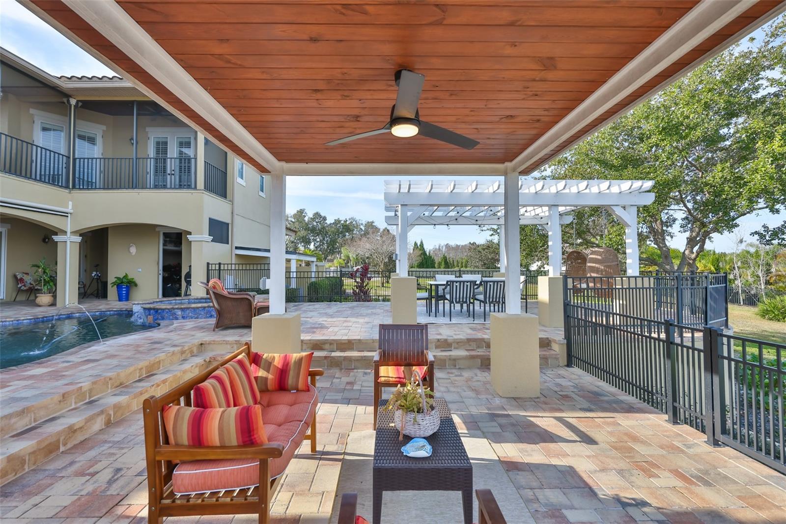 SWAN COVE - Residential