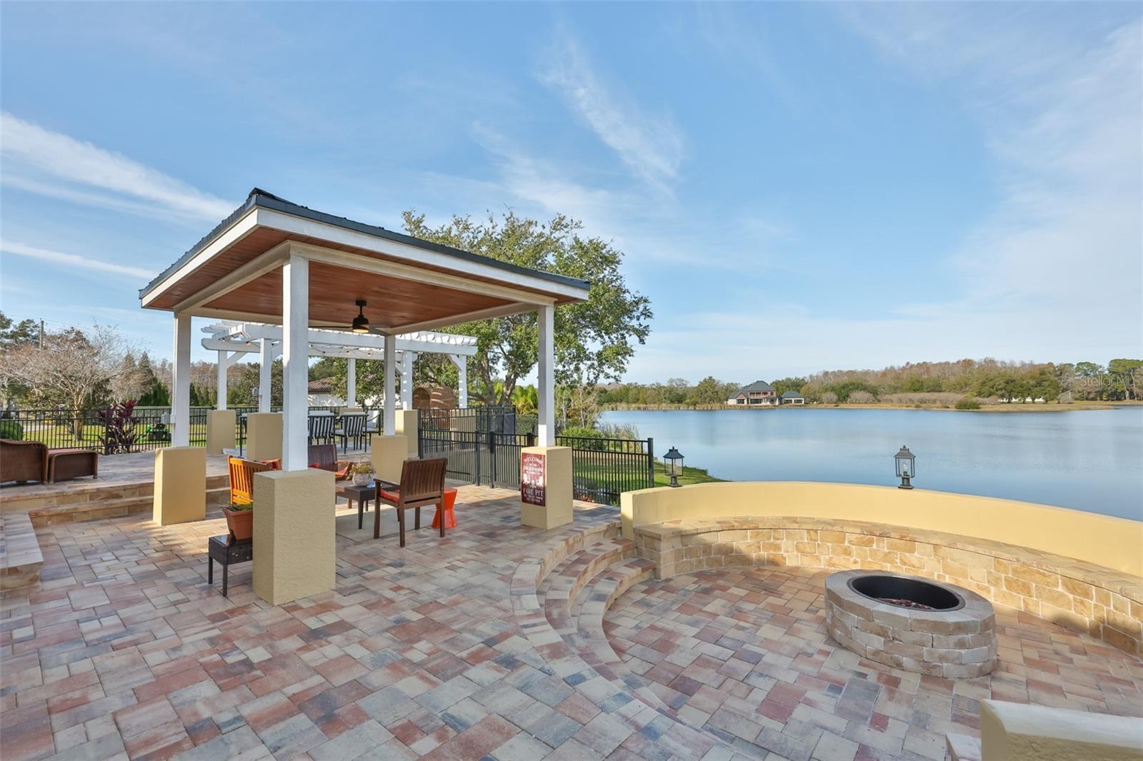 SWAN COVE - Residential