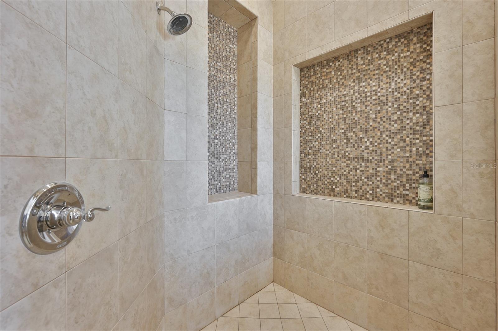 SWAN COVE - Residential