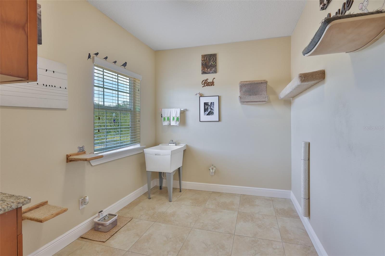 SWAN COVE - Residential