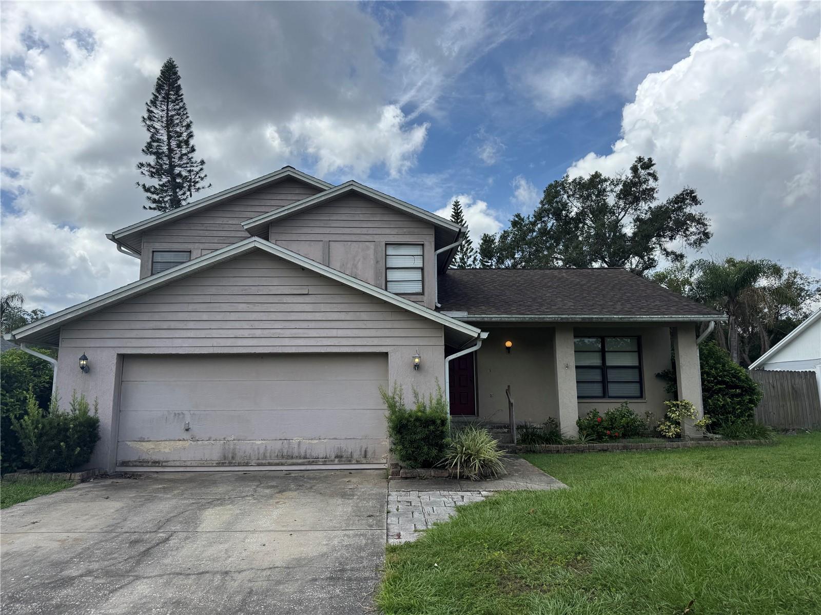 Investor Special – Cash or Hard Money Only! This 4-bedroom, 2-bath home on a spacious 8,470 sq. ft. lot is priced to move! Located in the desirable Creekside Village of Carrollwood Meadows, this property features a fenced backyard, private pool, and no HOA or flood zone—a rare find in Tampa!
With generous room sizes, walk-in closets, and roughly 1690 sq. ft. of living space, this home just needs a little TLC and your personal touch to make it shine again. Enjoy access to community amenities including a park, tennis and basketball courts, ball fields, playground, dog park, and recreation center. Prime location near Veterans Expressway, Tampa International Airport, downtown Tampa, Citrus Park Mall, shopping, dining, and the Upper Tampa Bay Trail.
Cash or hard money only – no financing. AC 2021, Water Heater 2019