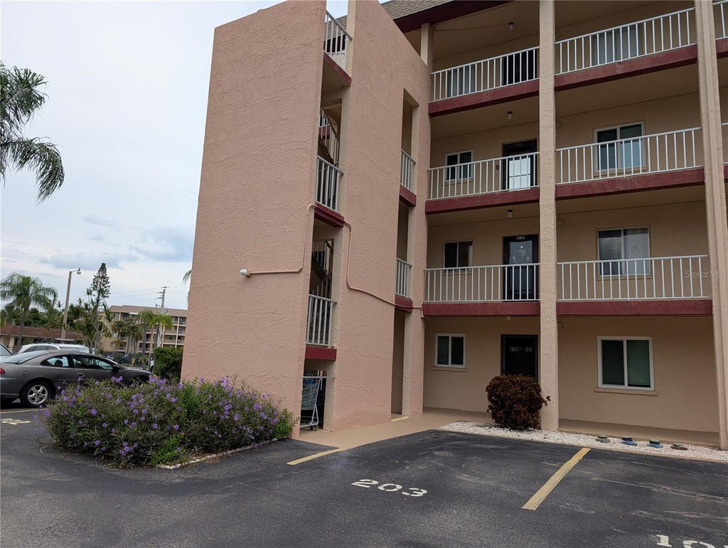 Photo of 4133 Heron Way #E-202, Bradenton, FL 34205 (MLS # A4706725)