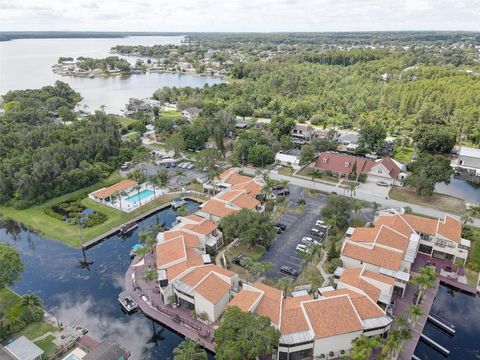 A home in PALM HARBOR