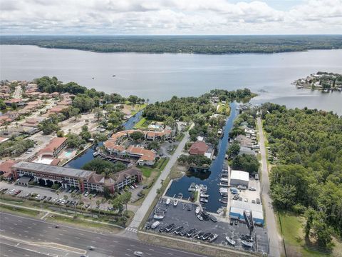 A home in PALM HARBOR