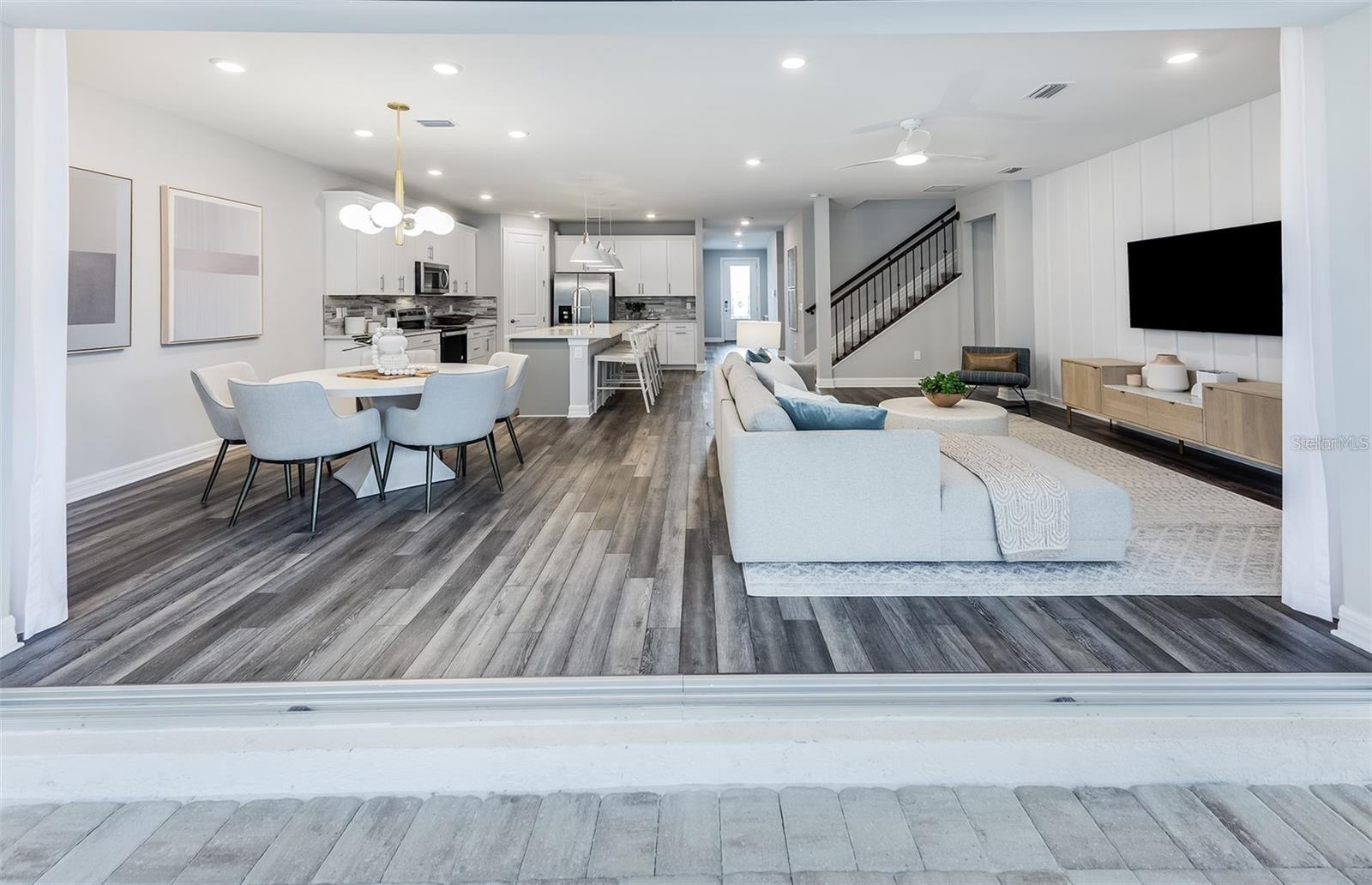 GRANDURA - Residential