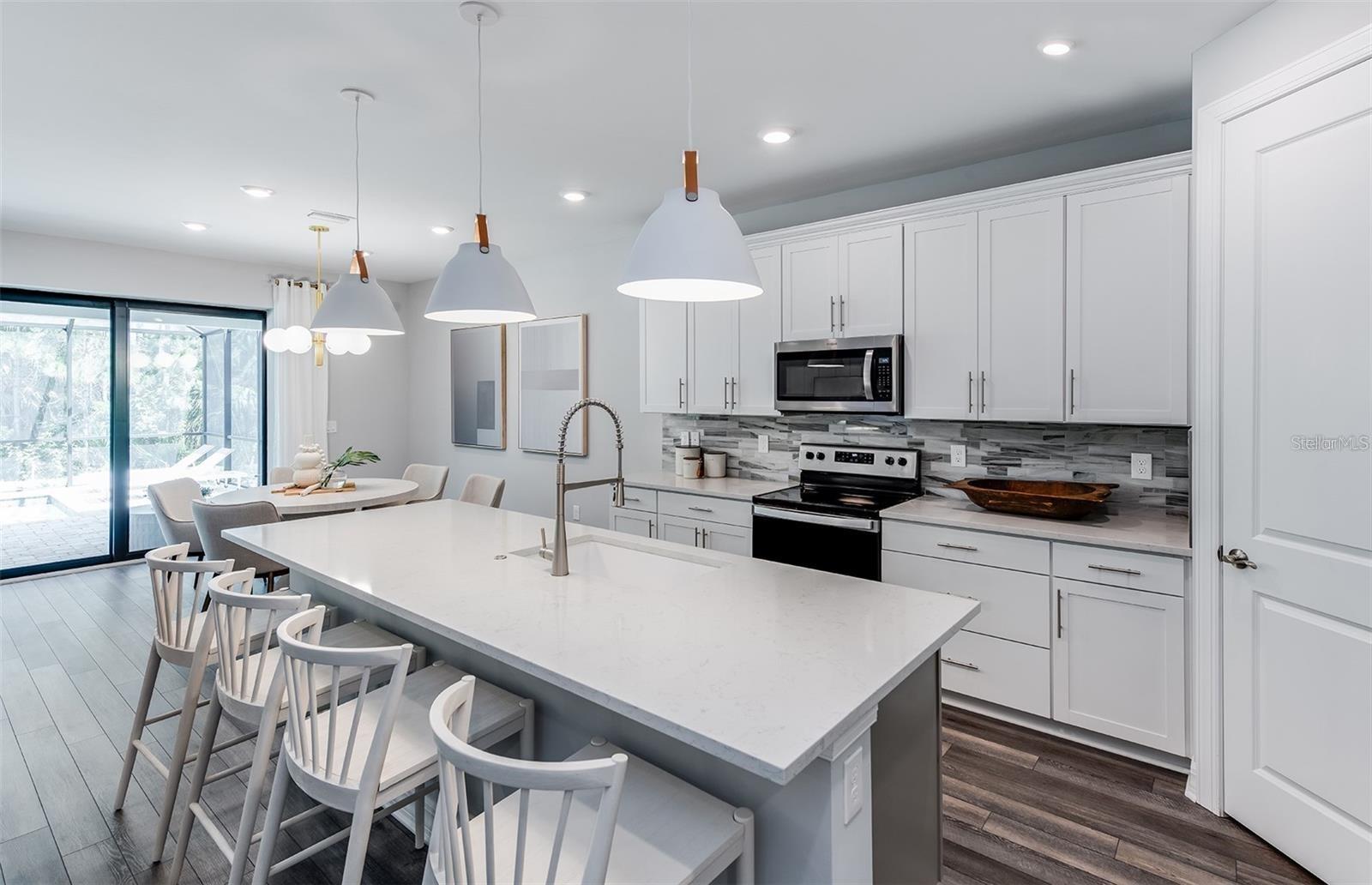 GRANDURA - Residential